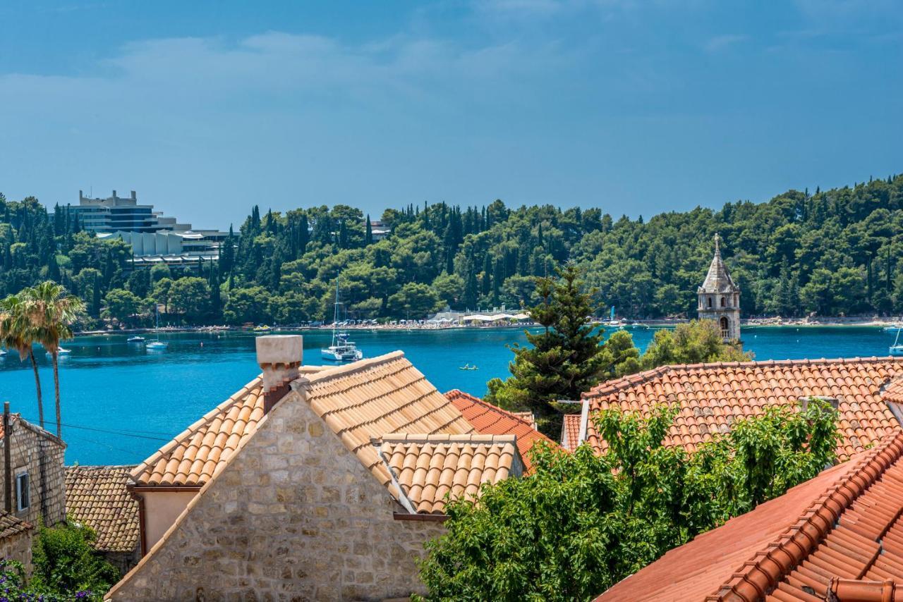 Anita, Cavtat